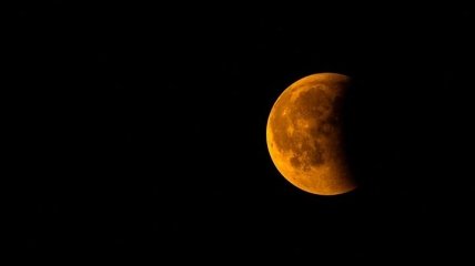 Лунное затмение 21 января 2019: на что обращают внимание астрологи