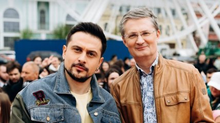 Игорь Кондратюк и Назар Хассан - ведущие "Караоке на Майдане"