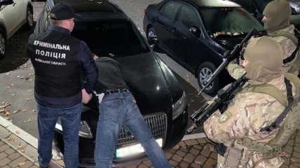 Пытали и требовали 2 миллиона долларов: под Киевом похитили бизнесмена (фото)