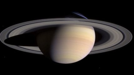 NASA представило новое изображение Сатурна  