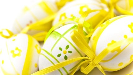 Как красить яйца: пасхальные идеи