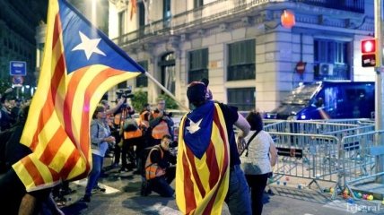 Протесты в Каталонии: Мэры городов обратились к правительству Испании 
