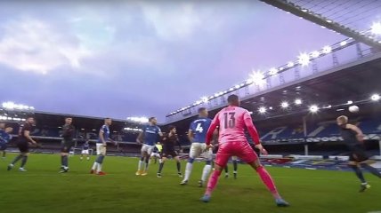 Зинченко спас "Манчестер Сити" от неминуемого гола (видео)