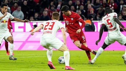 Бавария сенсационно потеряла очки в Бундеслиге