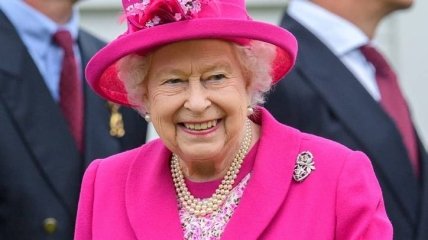 Queen Victoria's Palace: Елизавета II открыла выставку в Букингемском дворце