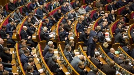 Рада внесла в повестку законопроект о санкциях 