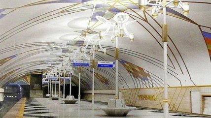 Новая станция метро "Теремки" в Киеве приняла пробный поезд 