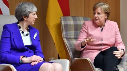 Мэй и Меркель договорились противостоять усилению агрессии РФ