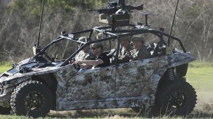 Морские пехотинцы США испытали уникальный электромобиль Reckless UTV (Видео)