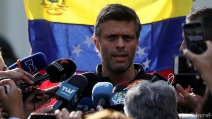 Суд Венесуэлы выдал ордер на арест лидера оппозиции
