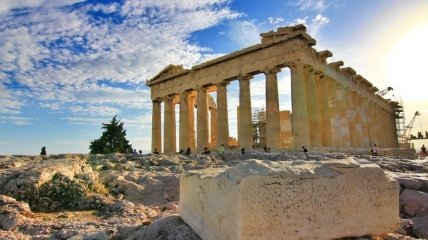 Греція з 18 травня дозволить туристам відвідувати стародавні пам'ятки