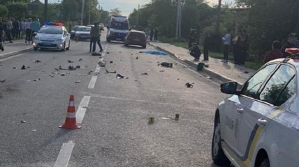 Обломки разбросало по всей улице: на Львовщине в страшной аварии погиб 13-летний скутерист (фото, видео)