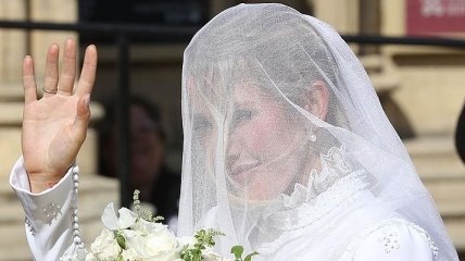 Экс-девушка принца Гарри вышла замуж: снимки со свадьбы