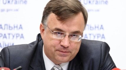 Луценко попросил своих замов написать заявления на увольнение