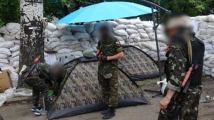 Четверо боевиков в Мариуполе добровольно сдались милиции