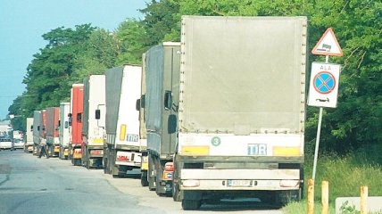 Узбекистан вводит запрет на въезд иностранных перевозчиков грузов 