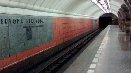 В харьковском метро снова ищут взрывчатку