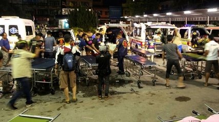В Таиланде неизвестный напал на пункт пропуска: по меньшей мере 15 погибших