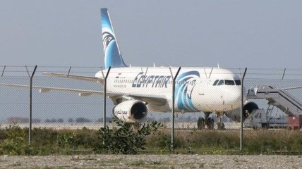 Захват египетского самолета: угонщик арестован