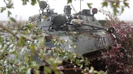 Штаб: В Марьинке боевики обстреляли позиции сил АТО с помощью танка