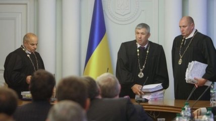 Плахотнюк: ВССУ медлит с решением ''газового дела'' Тимошенко