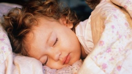 Почему дети в определенный период плохо спят