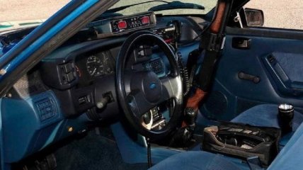 На продажу выставлен уникальный полицейский Ford Mustang