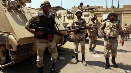 В Египте террористы напали на штаб сил безопасности 