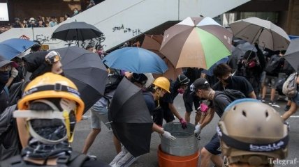 "По российским методичкам": Китай нашел виновного в беспорядках Гонконга