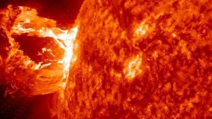 Учеными зафиксированы две мощные вспышки на Солнце