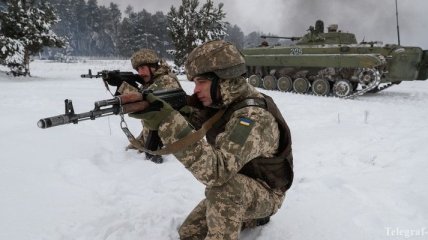 Режим "тишины" на Донбассе: двое украинских военных получили ранения