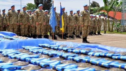 В Конго украинцам вручили медали ООН "За службу миру"