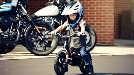Harley-Davidson выпускает электробайки для детей: детали