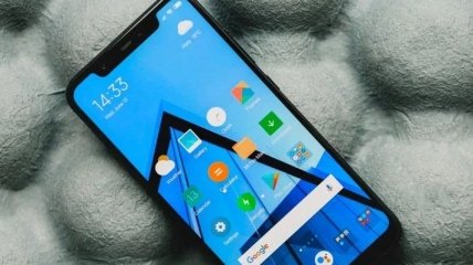 В Сети появились фото смартфона Xiaomi Pocophone F1