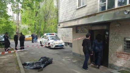В Киеве известный политолог выбросился из окна