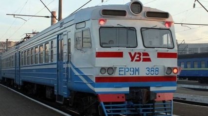 Очередная вспышка Covid-19: в УЗ прекращают продажу билетов в Славянск