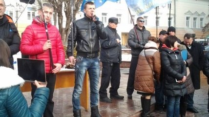 Автомайдановцы в Виннице поддержали участников штурма здания ОГА
