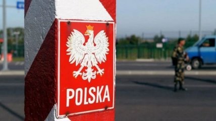 Уряд Польщі дозволив в'їзд до країни учням та студентам
