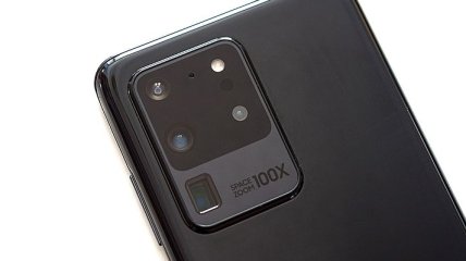 Камеру Samsung Galaxy S21 лишат одной важной детали