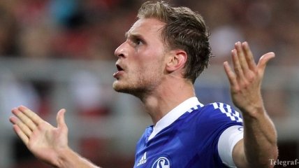 Защитник сборной Германии сможет сыграть против команды Франции