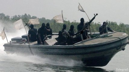 В МИД подтвердили захват пиратами двух украинцев у берегов Нигерии
