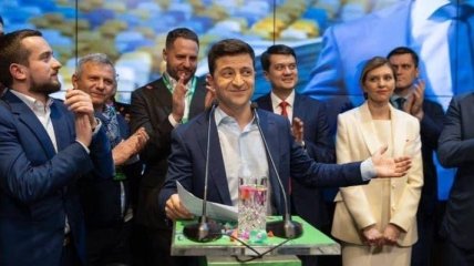 Зеленский планирует перенести Администрации президента в другое место 
