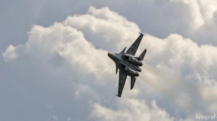 РФ перебросила в оккупированный Крым истребители Су-27 и Су-30