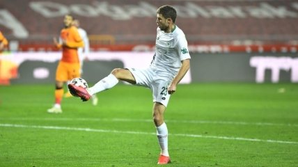 Кравец забил победный гол Галатасараю (видео)
