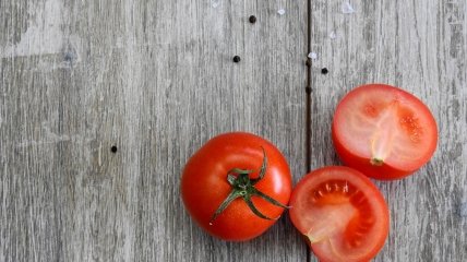 Рецепт швидких маринованих помідорів