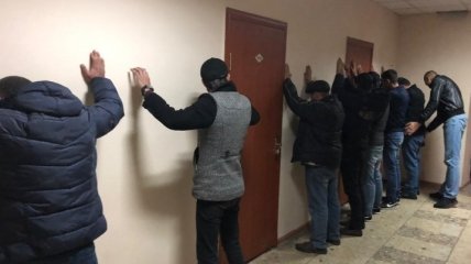 В Киеве полиция задержала семь нелегалов