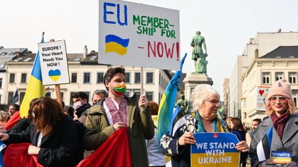 Много европейцев готовы принять Украину в общую семью