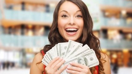 Эксперты доказали, что счастье все-таки в деньгах 