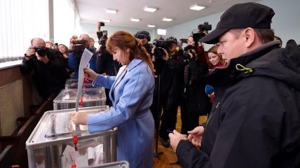 Ляшко проголосовал на местных выборах