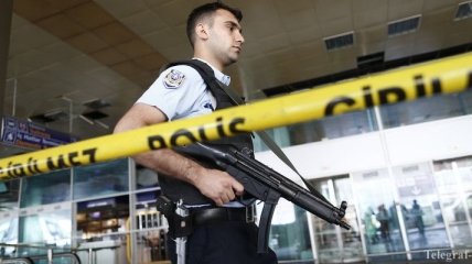 В аэропорту Стамбула ужесточили меры безопасности после теракта